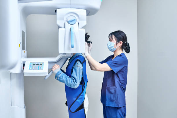 Best Emergency Dentist for Knocked-Out Tooth in Grand Saline, TX